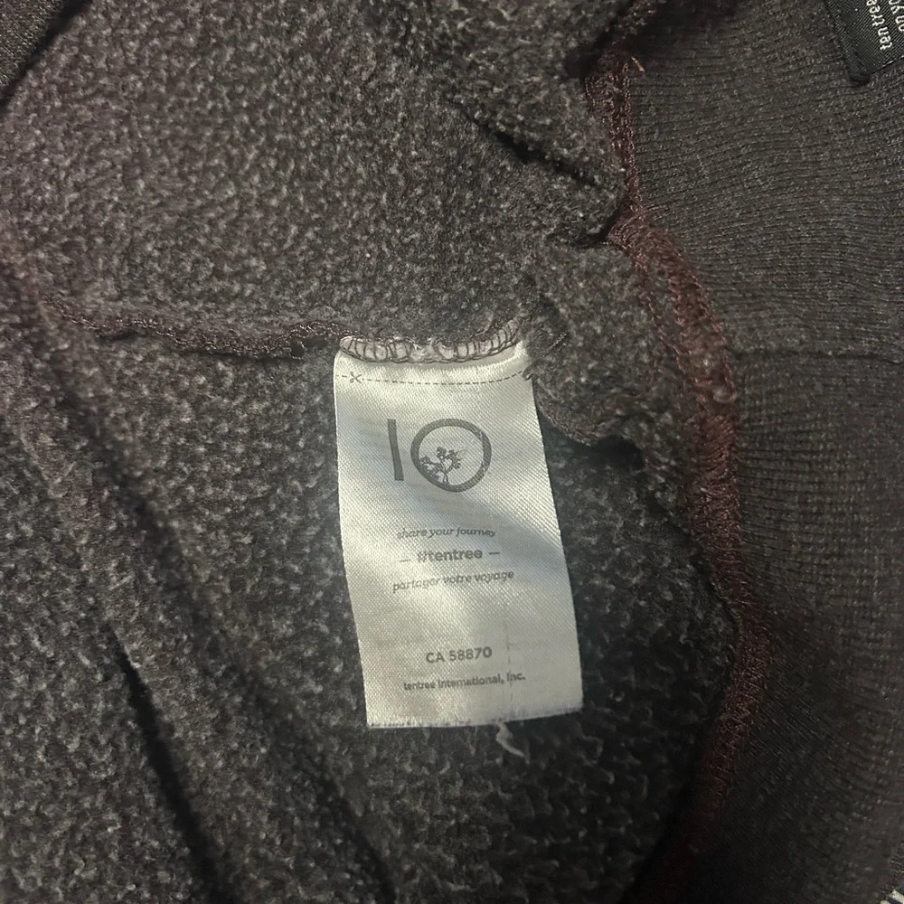 tentree Men's Maroon Hoodie Sweater - Picture 6 of 7